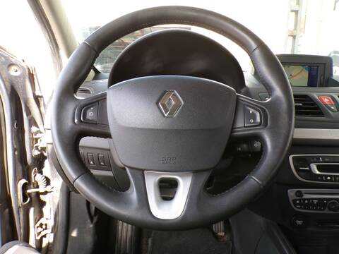 Foto 1ª: Volante Renault Megane F9Q872 III SPORT TOURER (2010)