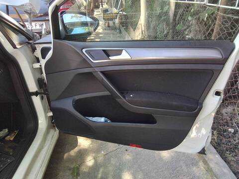 Tapizados Cartoneras Volkswagen Golf 1.6 TDI DPF 105CV 77KW