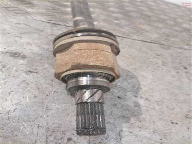 Foto 3ª: Transmision Trasera Izquierda Nissan Qashqai BACKSTAGE 4X4 150CV 110KW [M9R832] (2007)