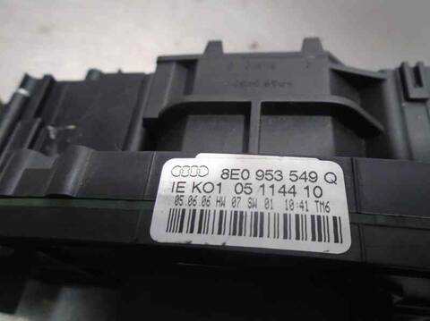 Foto 3ª: Mando Multifuncion Audi A4 2.0 TDI 16V 103KW) BERLINA 140CV [BRE] (2006)