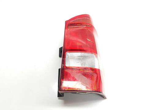 Foto 3ª: Piloto Trasero Derecho Mercedes Vito 114-116-119-124 CDI EDITION LARGA 447.703) (2019)