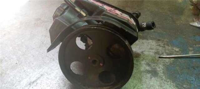 Foto 3ª: Bomba Servodireccion Peugeot 206 2.0 GT [2.0 LTR. - 100 KW 16V CAT (RFN - EW10J4)] [RFN (EW10J4)]
