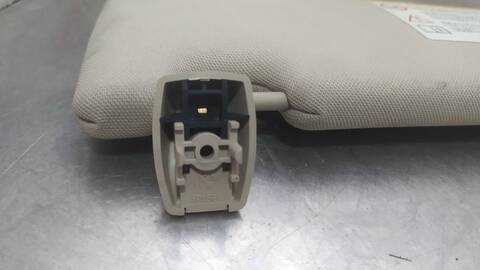 Foto 4ª: Parasol Derecho Bmw Serie 5 518 520 D 184CV 135KW [N47D20C] (2015)