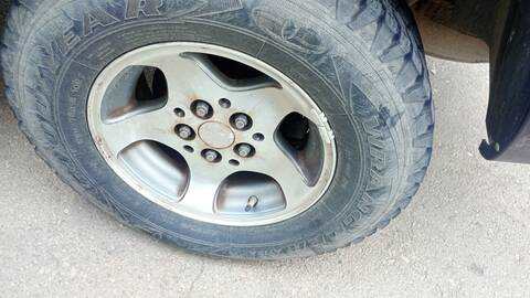 Foto 3ª: Juego LLantas Jeep Grand Cherokee 2.5 TD LTD. Z) 115CV 85KW [M52] (1996)