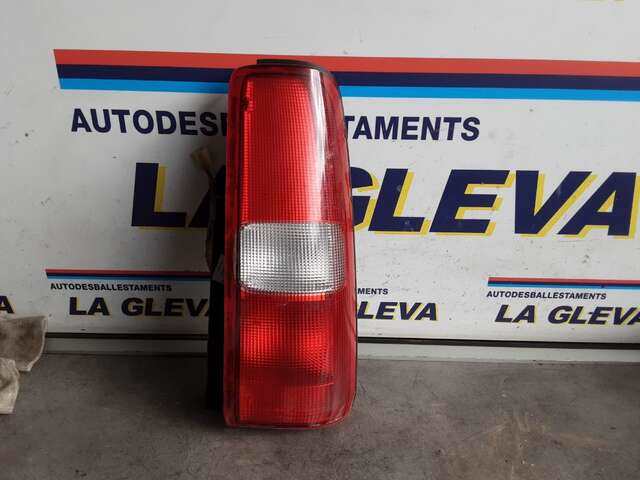 Piloto Trasero Derecho Suzuki Jimny 1.3 16V82CV 0CV