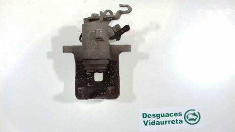 Foto 2ª: Pinza Freno Trasera Derecho Volkswagen Golf ADVANCE 105CV 77KW [CAYC] (2009)