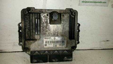 Centralita Motor ECU Opel Astra COSMO 101CV 74KW