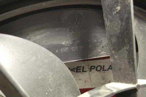 Foto 2ª: Electroventilador Aire Acondicionado Volkswagen Polo 1.4 FSI 85CV 63KW [CGG] (2011)