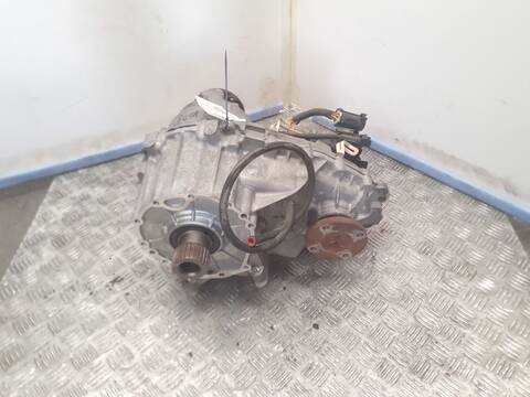 Foto 3ª: Caja Transfer Ssangyong Rodius 4WD POWER 178CV 131KW [672960] (2016)
