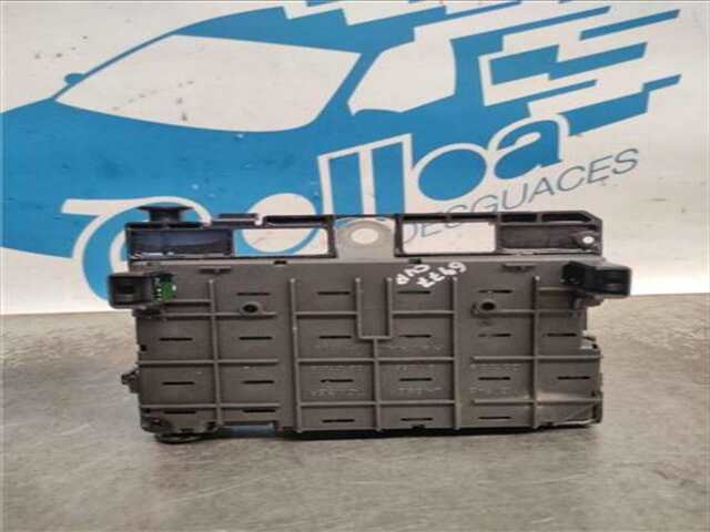 Foto 3ª: Caja Reles Fusibles Peugeot 406 2.0 HDI 110 [RHZ (DW10ATED)]
