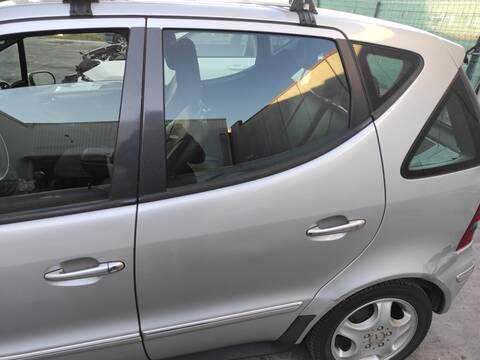 Puerta Trasera Izquierda Mercedes Clase A 140 166960