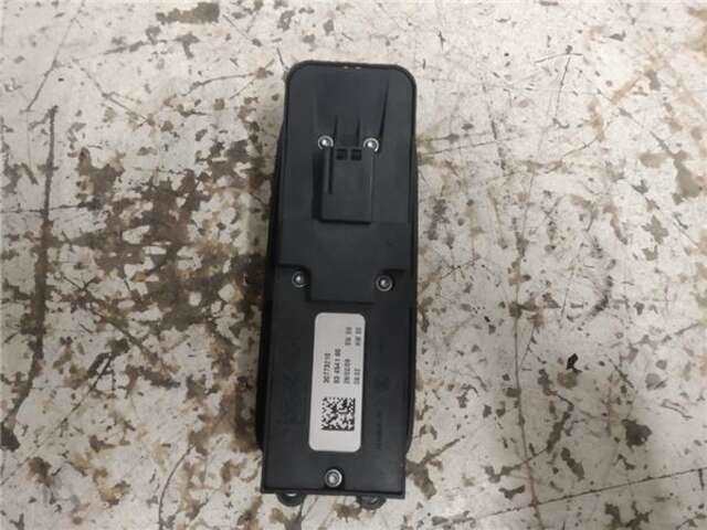 Foto 2ª: Botonera Elevalunas Volvo V50 2.0 D (136 CV) [D4204T]