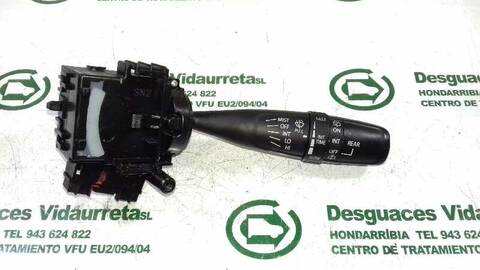 Mando Multifuncion Suzuki Swift GL 94CV 69KW