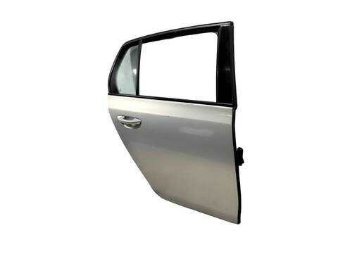 Foto 3ª: Puerta Trasera Derecha Volkswagen Golf ADVANCE 1 16V TSI 1390 CM3) 122CV (2008)