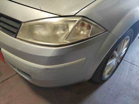 Foto 3ª: Paragolpes Delantero Renault Megane F9Q803 BERLINA II BERLINA 5P (2006)