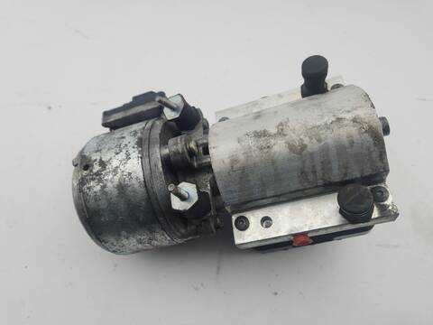 Foto 2ª: Bomba de Suspension Citroen C6 BASICO 204CV 150KW [UHZ] (2008)