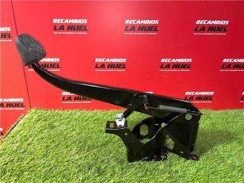 Foto 3ª: Pedal Freno Mercedes Vito 109/111 CDI WORKER COMPACTA CDI CAT 114CV 84KW FURGON [R9M 503] (2018)