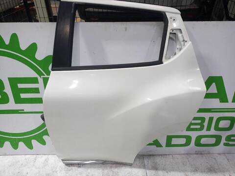 Puerta Trasera Izquierda Nissan Juke ACENTA AUT. 117CV