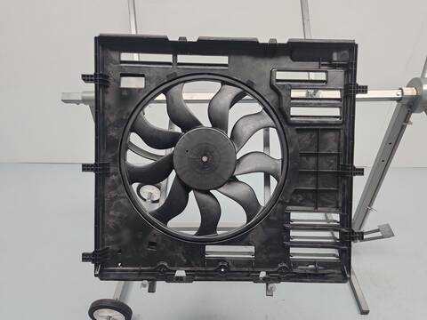Foto 4ª: Electroventilador Volkswagen Crafter 2.0 TDI 140CV 103KW FURGONETA [DNAE] (2025)
