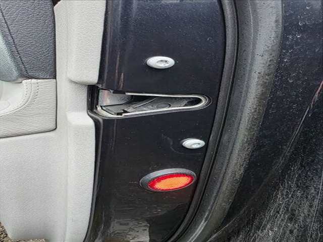 Cerradura Puerta Delantera Derecha Bmw Serie 7 720 N57D30B AUT.