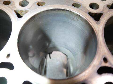 Bloque Motor Ford Transit 170 CV 125KW