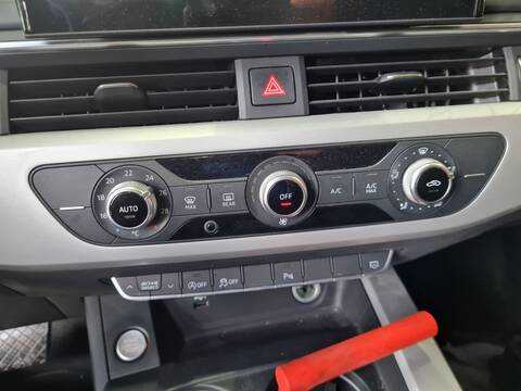 Foto 4ª: Mando Climatizador Audi A4 30 TDI ADVANCED AVANT 136CV 100KW [DTNB] (2020)