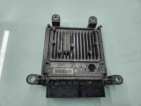 Foto 3ª: Centralita Motor ECU Mercedes Sprinter 310/313/316 CDI 906.135) 129CV 95KW [651955 EURO5] (2010)