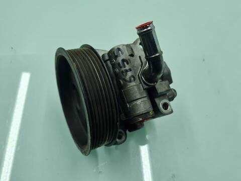 Bomba de Direccion Land Rover Defender 110 SE HARD TOP 122CV 90KW