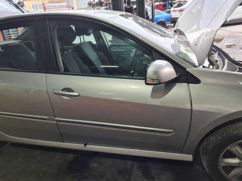 Puerta Delantera Derecha Renault Laguna EXPRESSION III 140CV 103KW