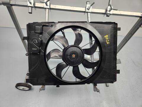 Foto 1ª: Electroventilador Mercedes Clase B 150 B 180 CDI BE 246.200) 109CV 80KW [651901] (2013)
