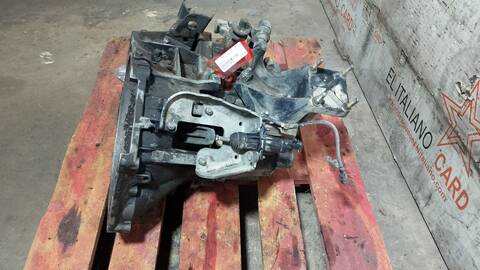 Foto 2ª: Caja Cambios Peugeot Boxer 330 M TD 1400) 128CV 94KW CAJA ABIERTA [8140.43S] (2005)