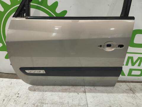 Foto 2ª: Puerta Delantera Izquierda Renault Espace 2.2 DCI TD 150CV 110KW [D/ G9T K7] (2005)