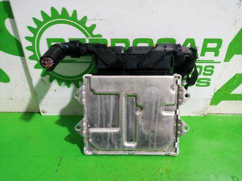Foto 3ª: Centralita Motor ECU Fiat 500 LOUNGE 95CV 70KW [199B1000] (2011)