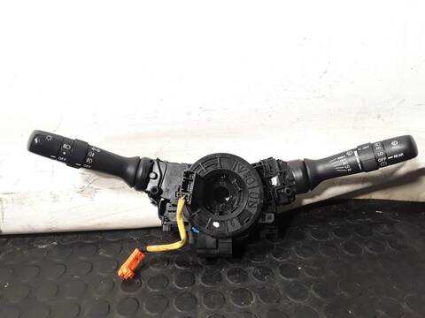 Mando Luces Toyota Auris ACTIVE