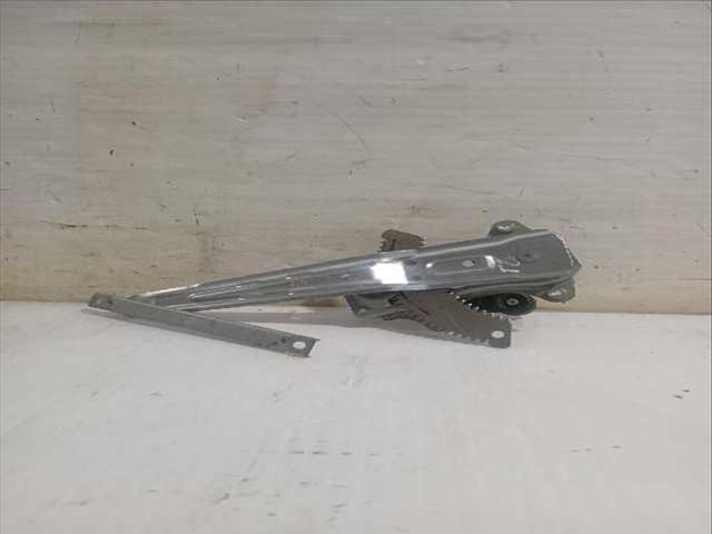 Foto 3ª: Elevalunas Manual Trasero Derecho Nissan Micra 1.5 DCI 90CV [K9K 628] (2016)