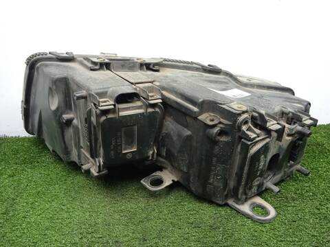 Foto 2ª: Faro Derecho Audi A8 3.7 QUATTRO 280CV 206KW [BFL] (2002)