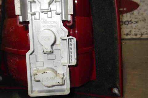 Foto 3ª: Piloto Trasero Izquierdo Skoda Octavia AMBIENTE BERLINA 102CV 75KW [BFQ] (2004)