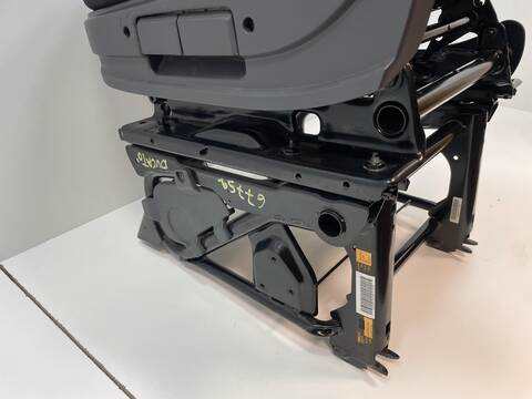 Foto 3ª: Asiento Delantero Izquierdo Fiat Ducato F1AGL4114 (2019)