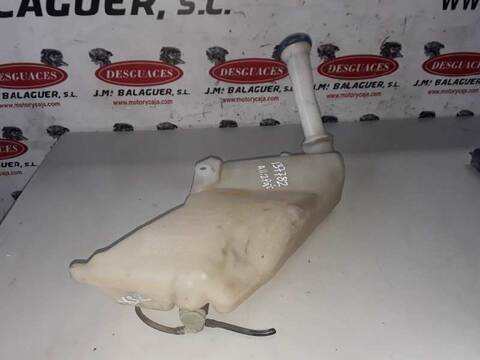 Foto 2ª: Deposito Limpiaparabrisas Peugeot 206 X-LINE 1.4 75CV (1999)