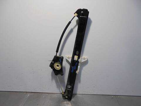 Elevalunas Manual Trasero Derecho Skoda Kamiq ACTIVE 115CV 85KW