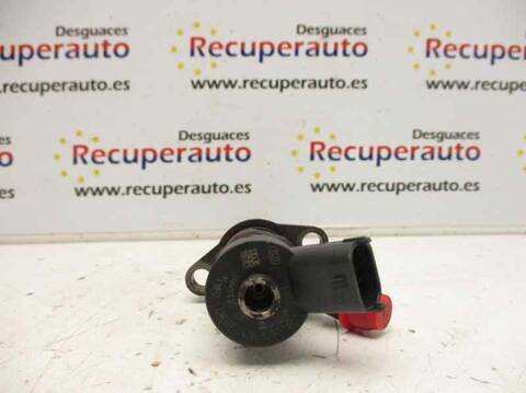 Foto 2ª: Inyectores Ford Focus HHDA BERLINA (2006)