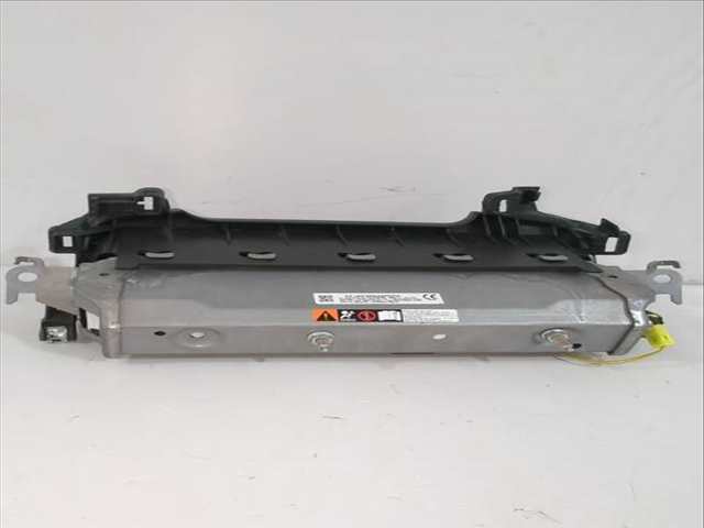Foto 2ª: Airbag Delantero Derecho Toyota Corolla 1.8 HYBRID ZWE211) 122CV 90KW [2ZR-FXE] (2020)