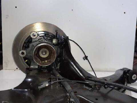 Foto 2ª: Brazo Suspension Trasero Izquierdo Mercedes Vito 88CV 65KW (2014)