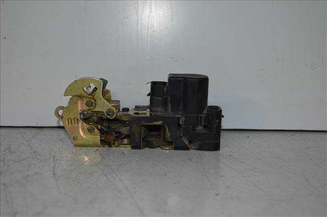 Foto 1ª: Cerradura Puerta Delantera Derecha Daewoo Nubira 1.6 G 2000-2003 [A16DMS] (2001)
