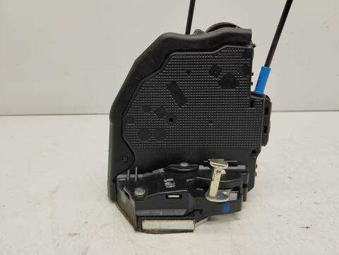 Cerradura Puerta Trasera Derecha Toyota Auris 1.8 16V HIBRIDO) 99CV 73KW