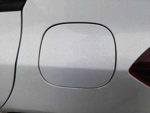 Tapa Exterior Combustible Ford Focus R0DB BERLINA