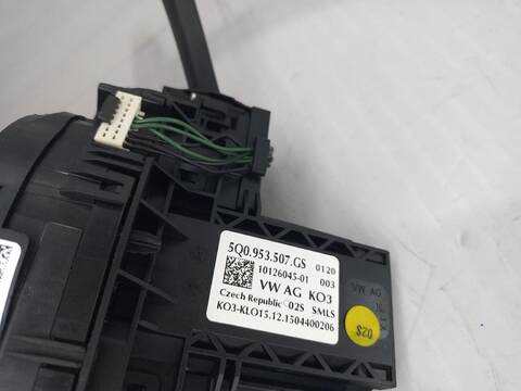 Foto 3ª: Mando Multifuncion Volkswagen Touran ADVANCE BMT 110CV [CRKB] (2015)