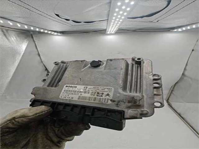 Foto 3ª: Centralita Motor ECU Citroen C3 1.4 HDI COOL [1.4 LTR. - 50 KW HDI] [8HX / DV4TD]