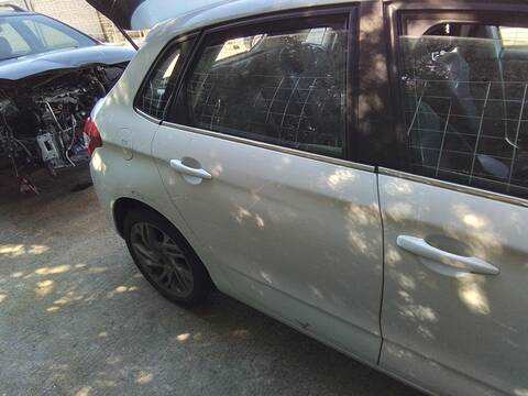 Foto 2ª: Puerta Trasera Derecha Citroen C4 1.6 HDI FAP 92CV 68KW [9H06] (2015)