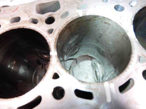 Foto 1ª: Bloque Motor Bmw Serie 3 315 150 CV 110KW [B47D20A B47] (2017)